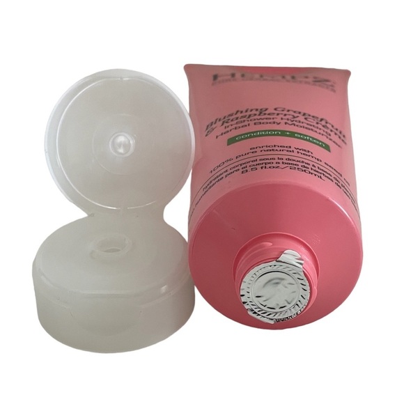 Hempz Blushing Grapefruit & Raspberry Crème IN-SHOWER Hydrating Body Moisturizer - Picture 4 of 9